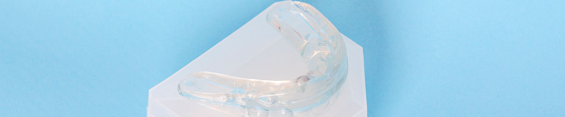 Clínica Dental Andrea Compte, tu Centro Odontológico especializado. Ortodoncia en Peñíscola. Protector bucal dental de silicona.